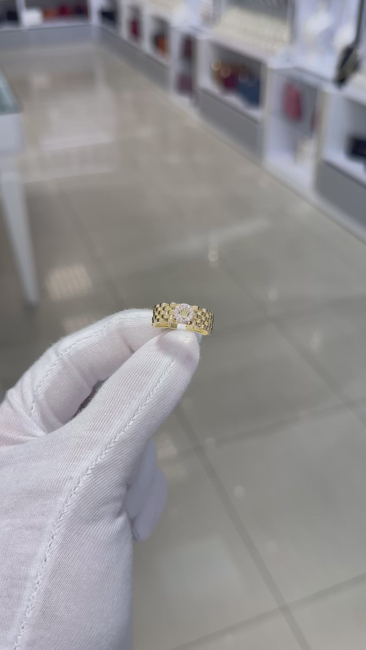 Unaze Ari 585 – Rolex | Femra